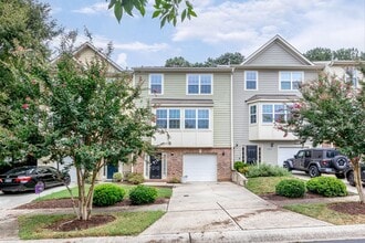 Building Photo - 1203 Heritage Links Dr