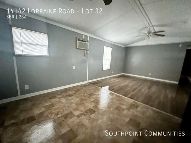Foto del edificio - 14142 Lorraine Rd