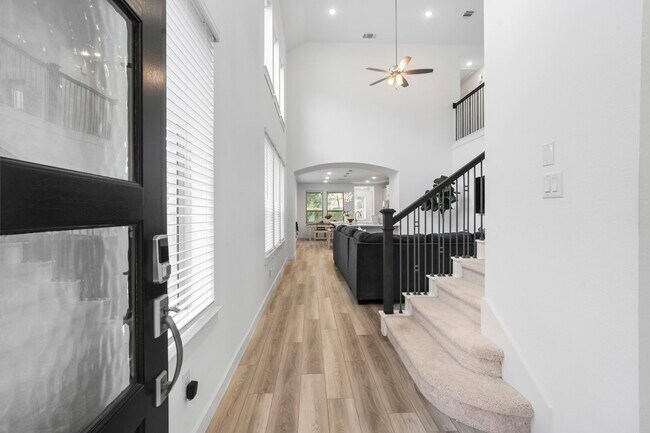Building Photo - 21500 Jordan Pond Ridge