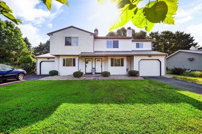 Building Photo - 3005 Patty Ln