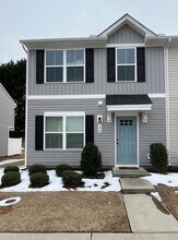 Building Photo - 134 Fernside Ct