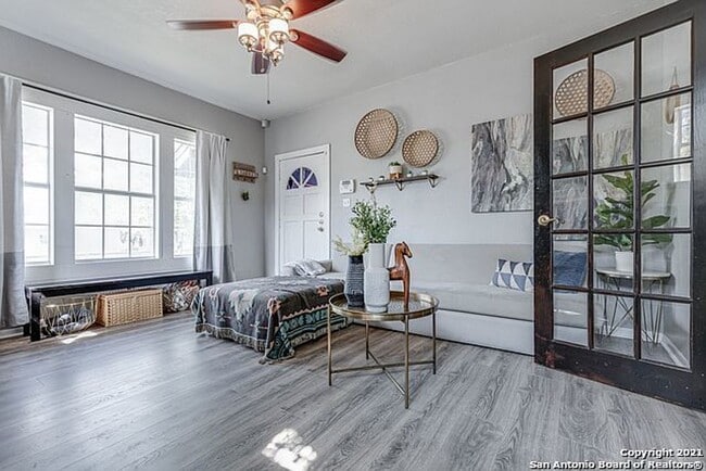 Foto del edificio - 3-Bedroom in Beacon Hill