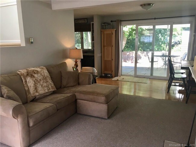 Foto del edificio - 58 River Colony