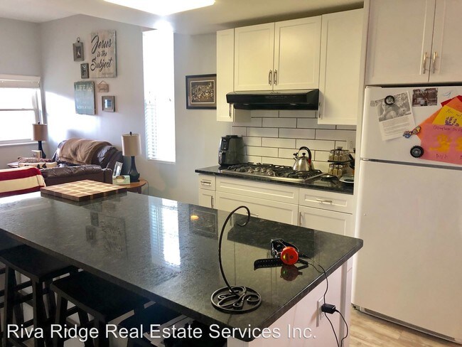 Foto del edificio - 319 Sweetbriar St