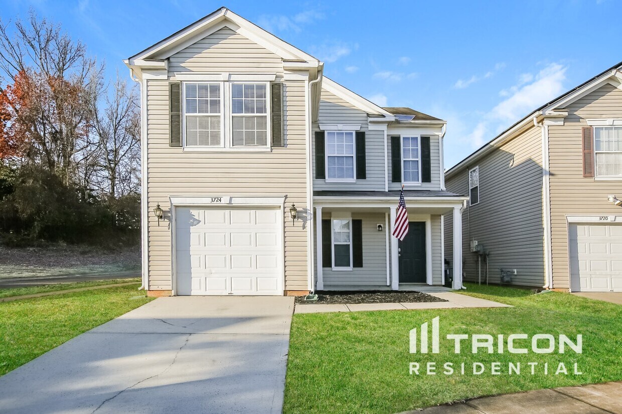 Foto principal - 3724 Mohawk Ct