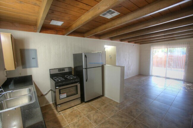 Foto del edificio - "Cozy Studio Gem in Tucson's Heart!"