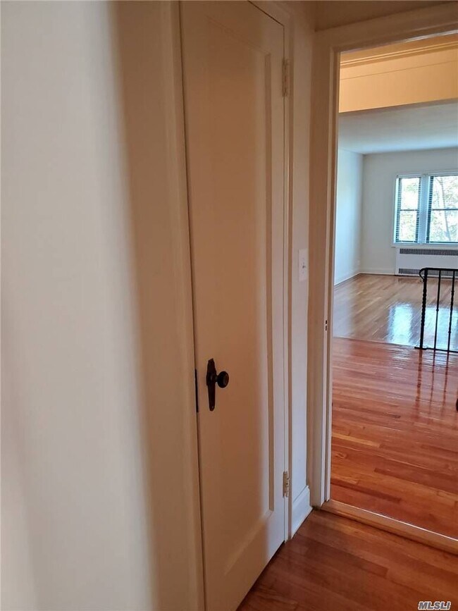 Foto del edificio - 222 Centre Ave