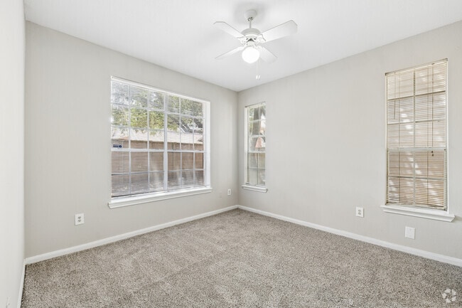 B9 2BR, 2BA - 1,273SF - Primary Bedroom - Chartwell Court