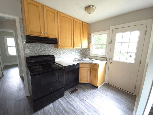 Foto del edificio - Two bedroom house in Churchill