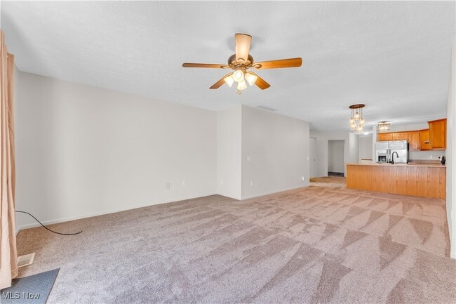 Building Photo - 6435 Forest Park Dr