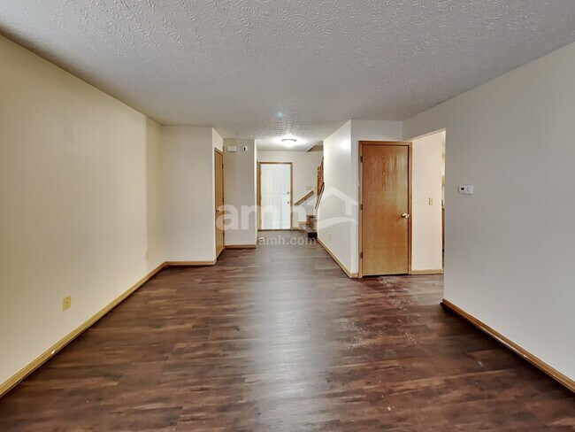 Building Photo - 4416 Swenson Street