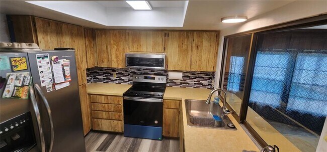 Building Photo - 11557 124th Terrace N