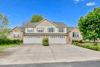 Building Photo - 1002 Severson Dr