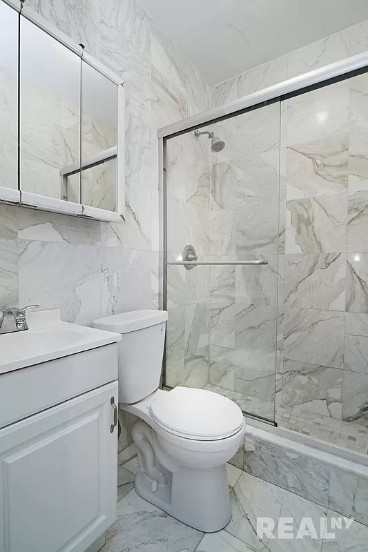 Building Photo - 107 Christopher Street