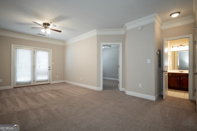 Building Photo - 120 Moose Club Dr