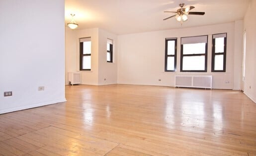 Building Photo - 5409 S Blackstone Ave