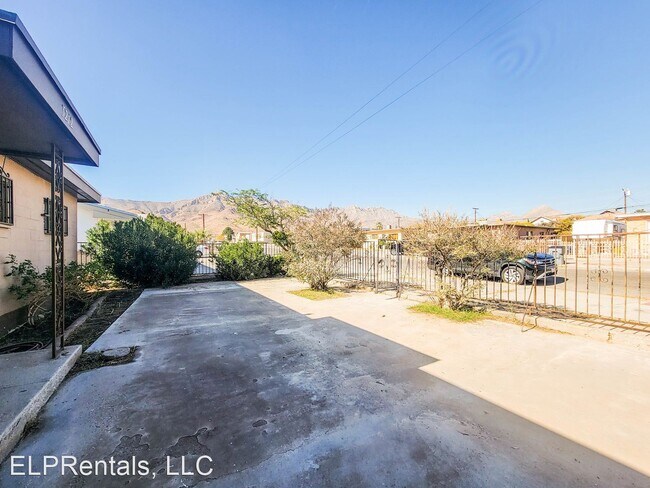 Building Photo - 2 br, 1 bath House - 3212 Mobile Ave