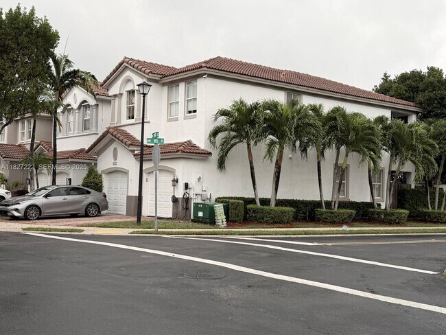 Foto del edificio - 8513 NW 109th Ct