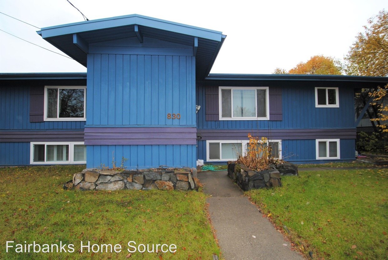 Primary Photo - 830 5th Ave