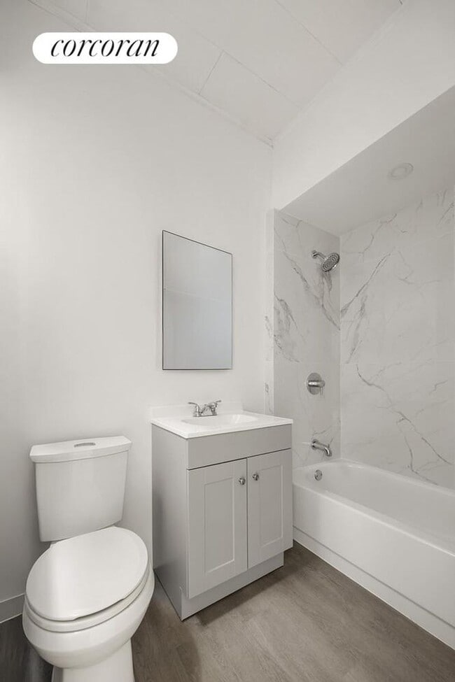 Building Photo - 31 Seeley St