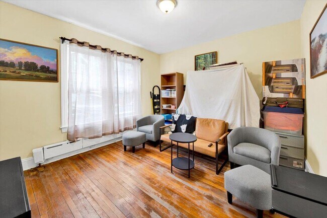 Foto del edificio - 140 Saratoga Ave
