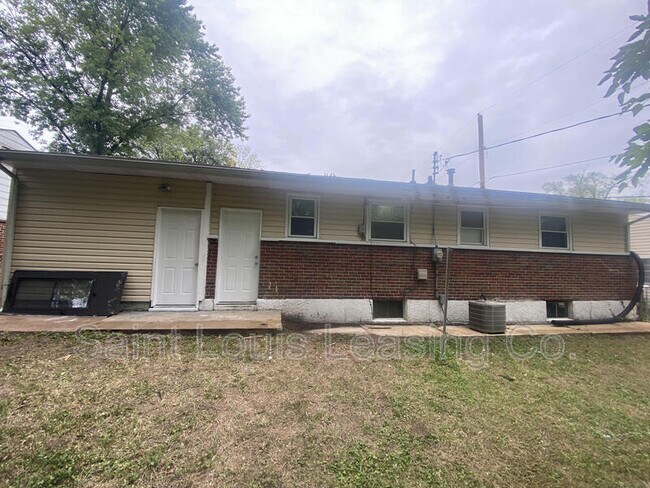 Building Photo - 6613 Dunwold Dr