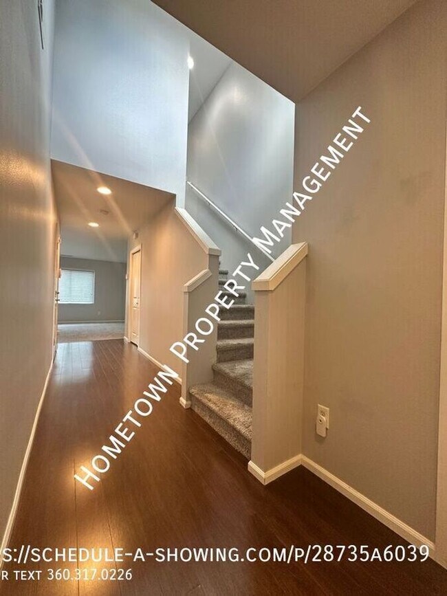Foto del edificio - 6832 Blade St SE