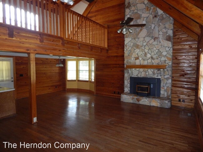 Building Photo - 3 br, 2 bath House - 2026 Dasher Johnson Road