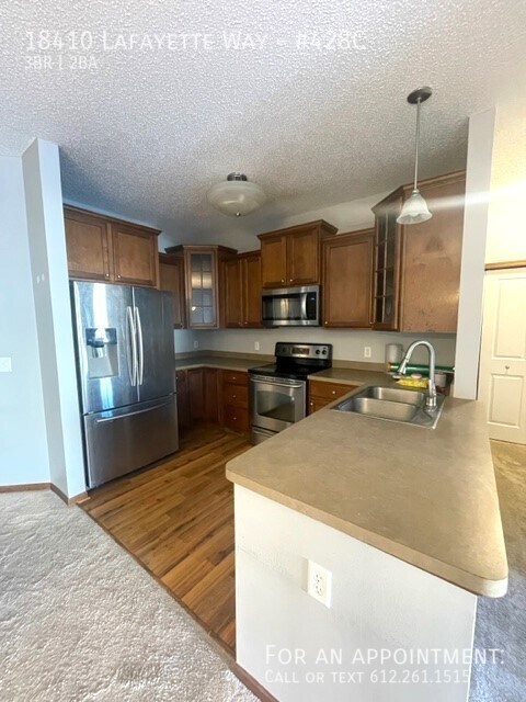 Foto del edificio - 18410 Lafayette Way