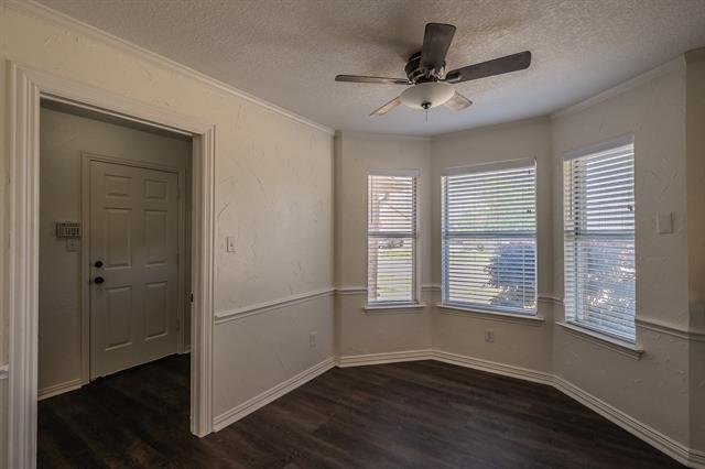 Foto del edificio - 728 W Park Dr