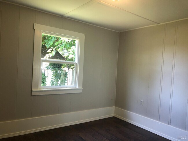 Foto del edificio - 4375 Stony Point Rd
