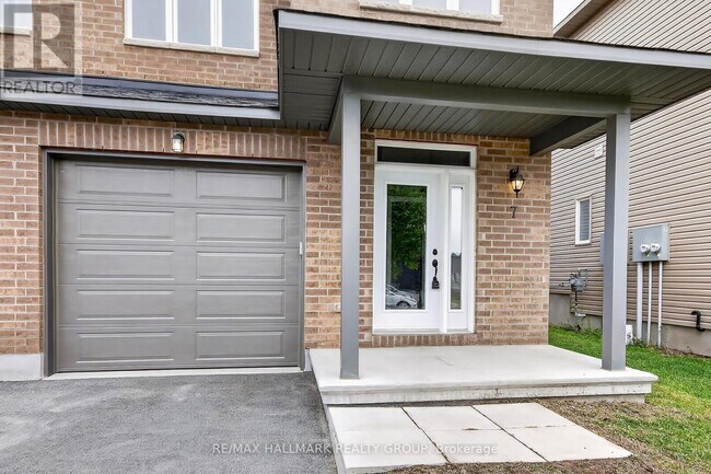 Building Photo - 7 McPhail Rd