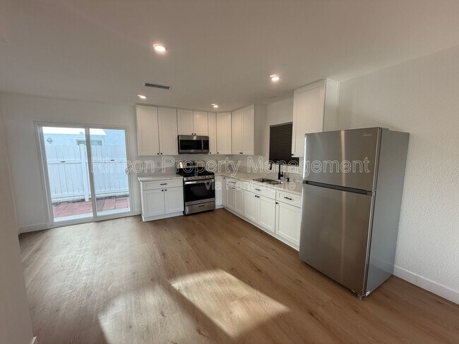 Foto del edificio - 607 Lemon Way