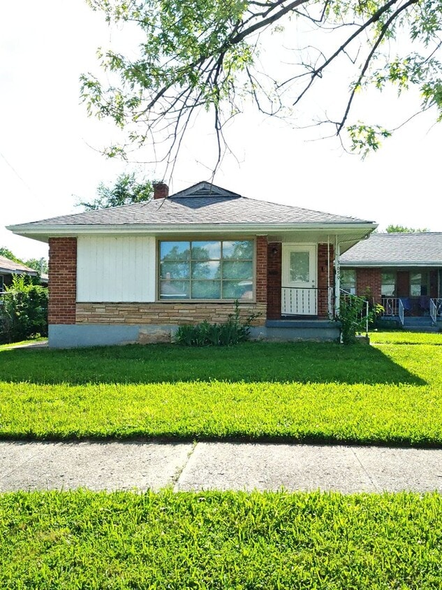 Photo - 3659 - 3665 Otterbein