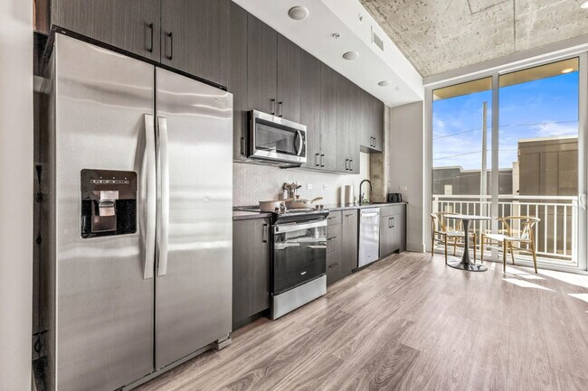 Foto del edificio - 617 N 12th St