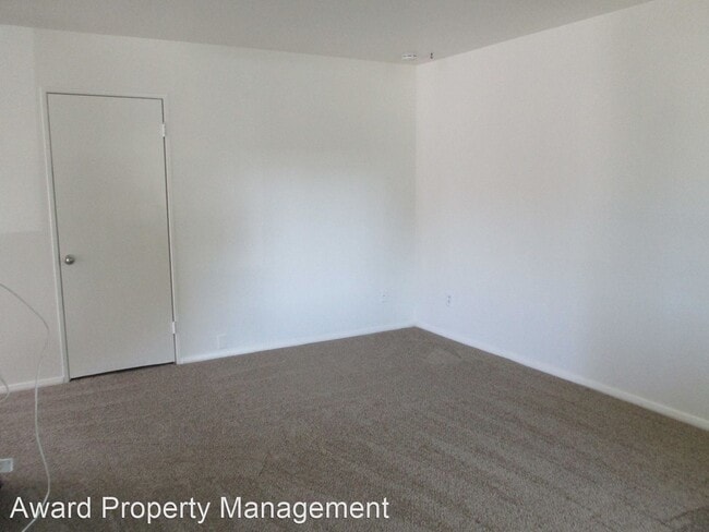 Building Photo - 2 br, 1 bath House - 4804 Hidalgo St.