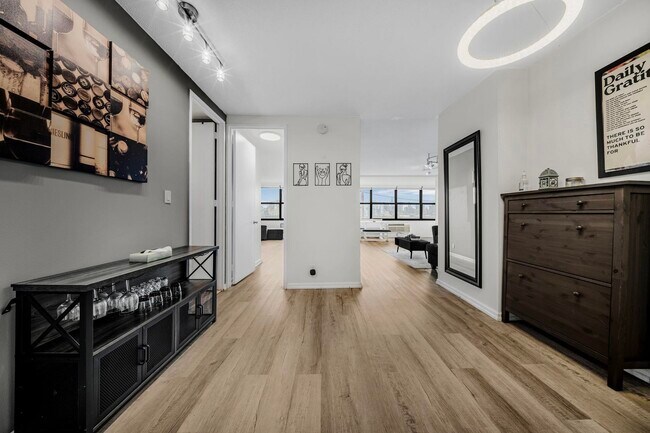 Foto del edificio - 7002 JFK Blvd E