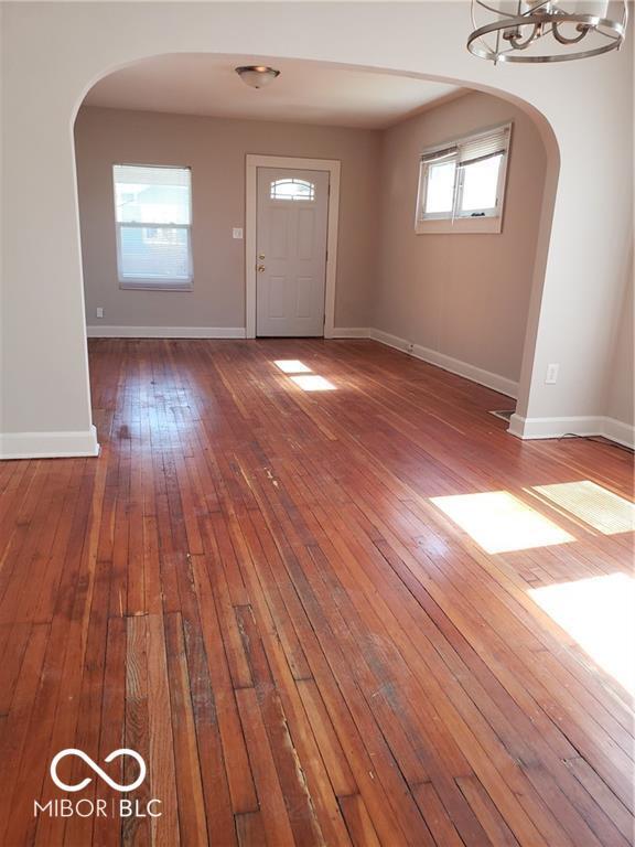 Building Photo - 1036 Churchman Ave