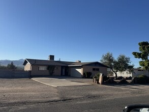 Building Photo - 3706 Martingale Dr
