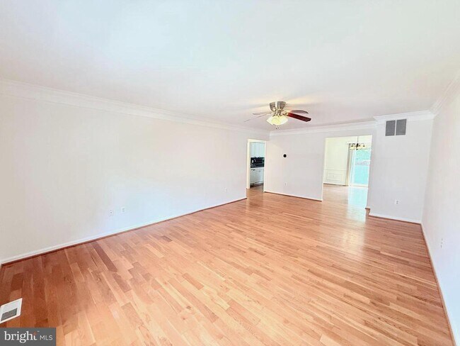 Building Photo - 702 N Armistead St