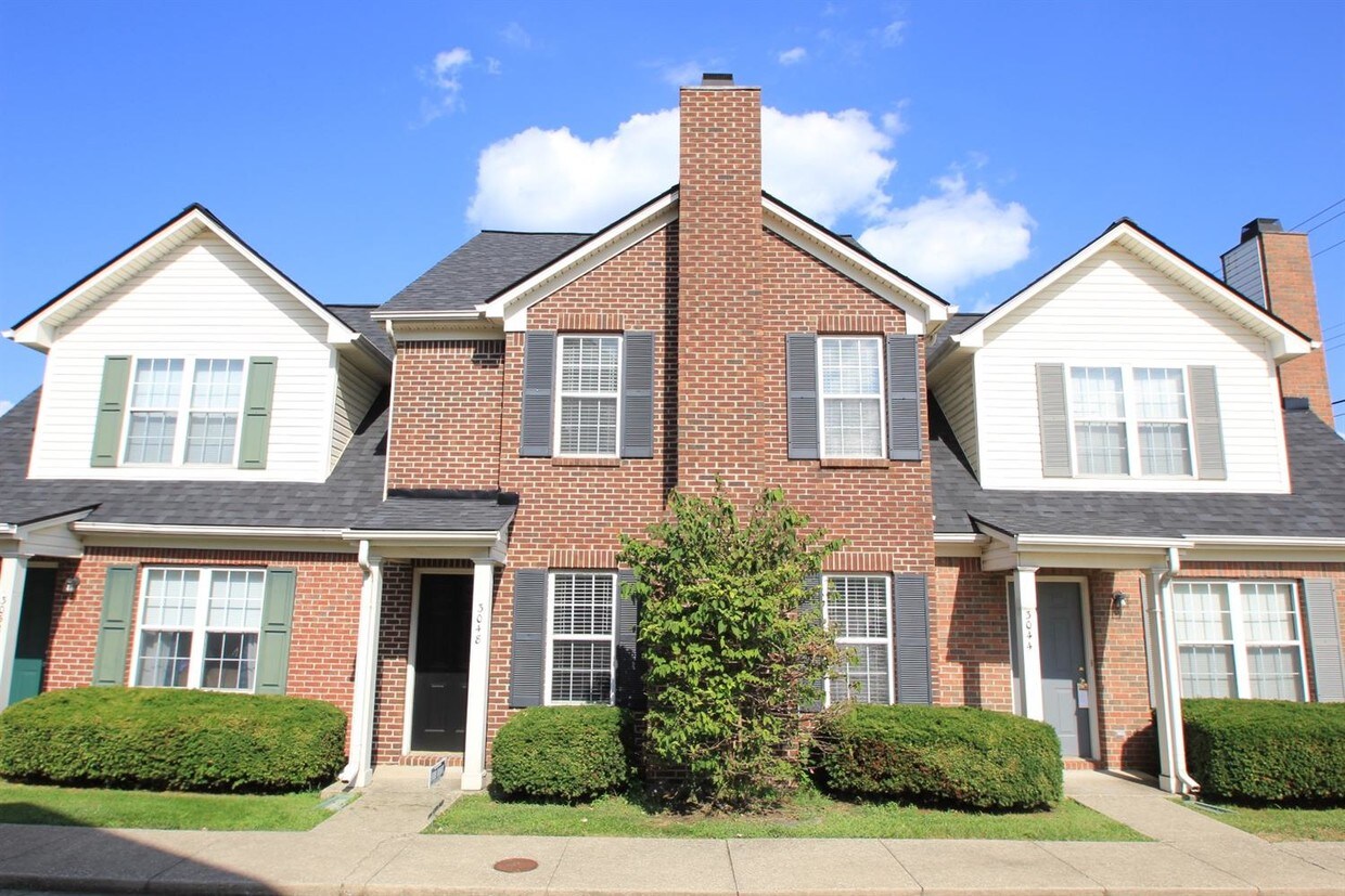 3048 Mapleleaf Park, Lexington, KY 40509 Townhome Rentals in Lexington KY