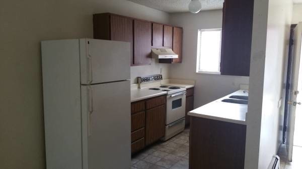 Primary Photo - 2854 Belford Ave
