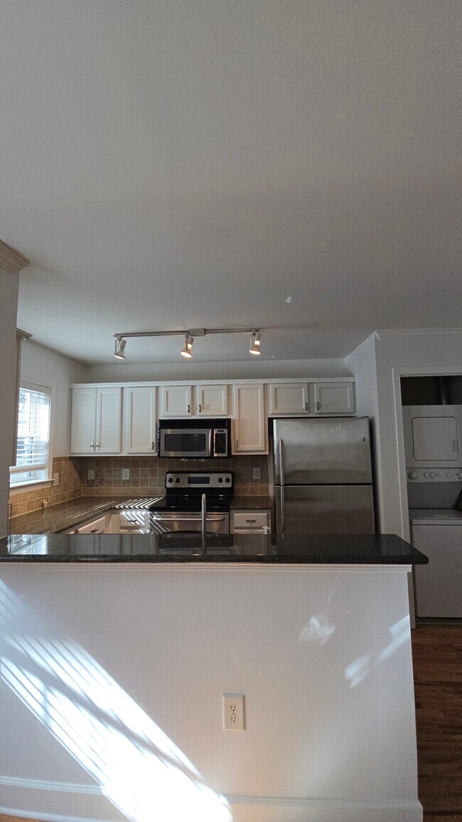 Foto del edificio - 48 Peachtree Ave NE