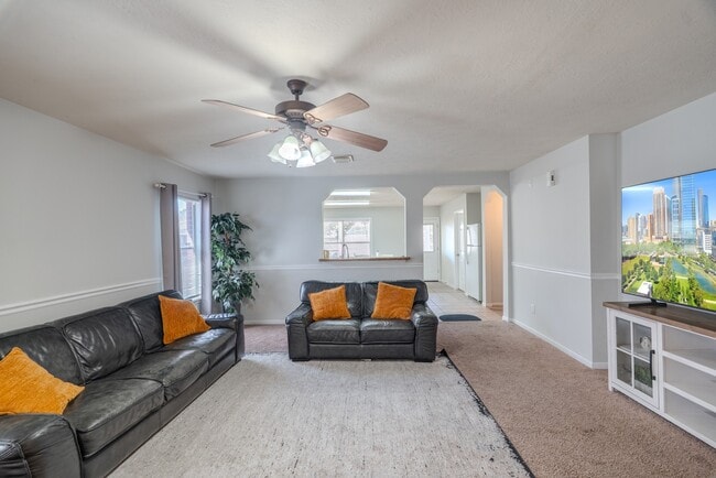 Building Photo - 914 Parsonfield Ct