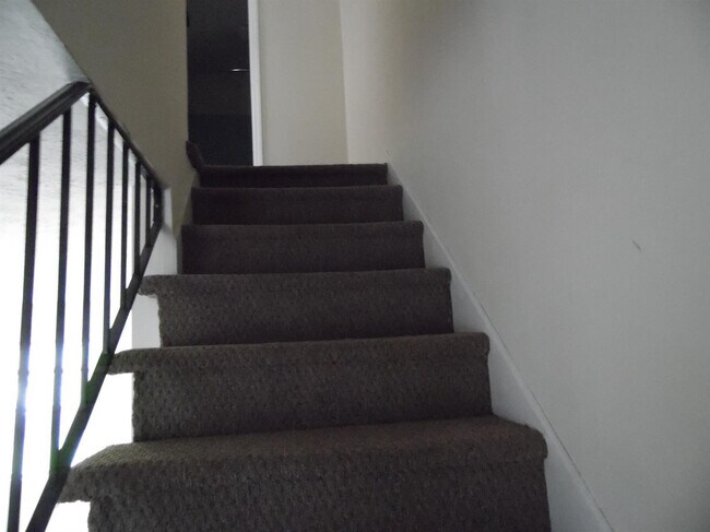 Foto del edificio - 3332 Spangler Dr