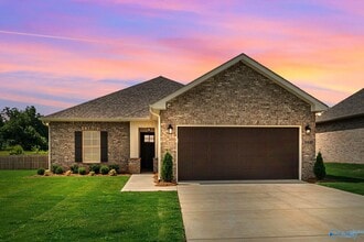 Building Photo - 16640 Aspen Ln