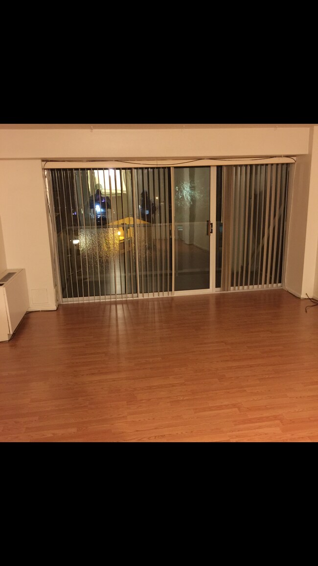 Foto del edificio - 30 Woodland St
