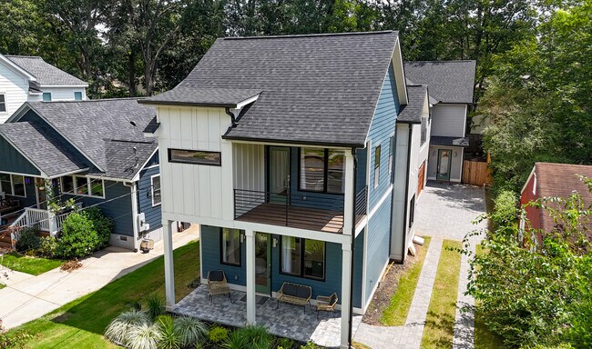 Building Photo - 205 Whitefoord Ave NE