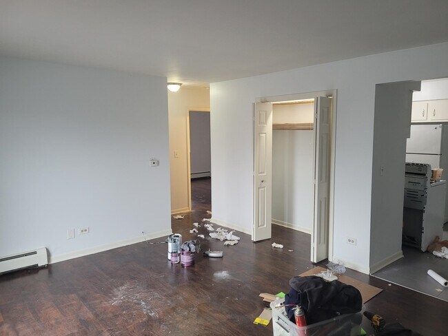 Building Photo - 1315 Baldwin Ct