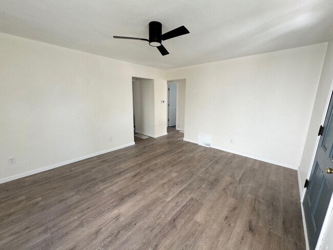 Foto del edificio - 1218 Ridge Ave